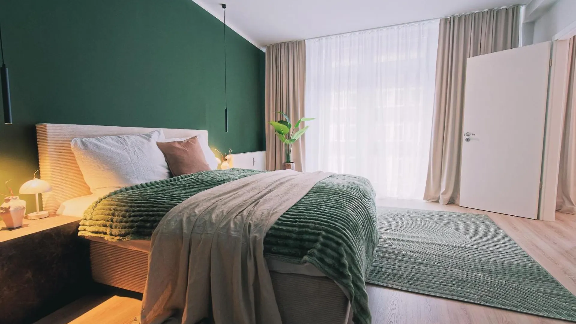 Waterfront Riverside Premium Suites By Ory Living Hamburg Germany