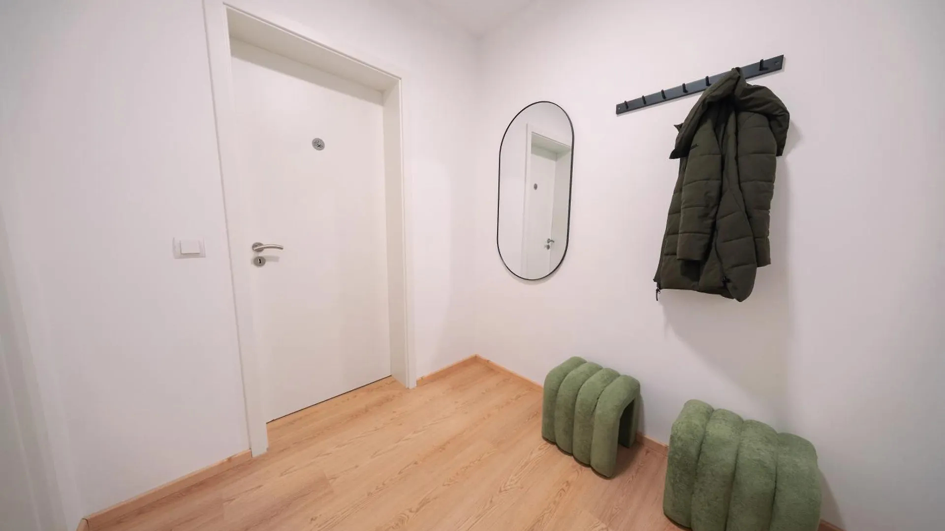 Apartment Waterfront Riverside Premium Suites By Ory Living Hamburg Germany