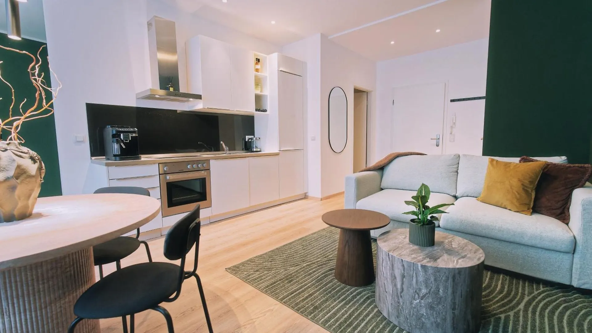 Waterfront Riverside Premium Suites By Ory Living Hamburg Apartment