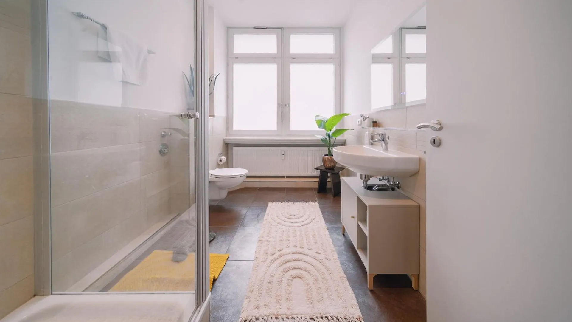 Waterfront Riverside Premium Suites By Ory Living Hamburg